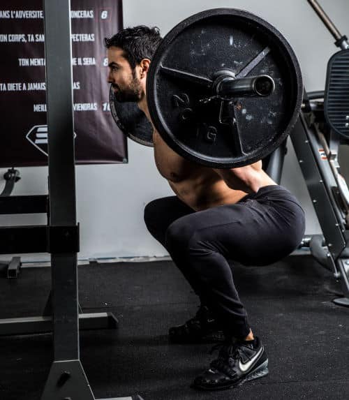 ✓ Genouillère Force Athlétique : Soulevez plus lourd au squat !